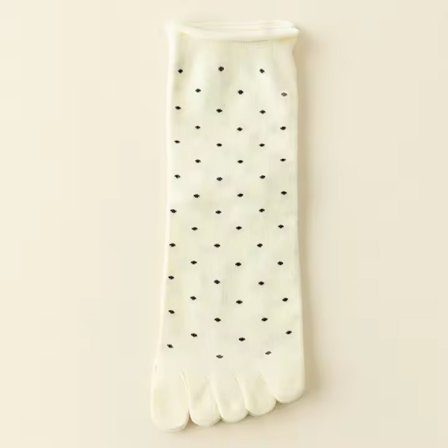 par mælkehvid-3 par tåstrømper til kvinder med polkaprikket mønster, højkvalitets bomuldsstrømper i mid-længde med adskilte tæer