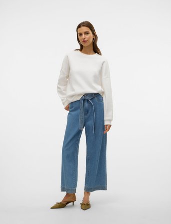 Vero Moda Vmpernille Bea Ls Sweat Box Jrs - White - S