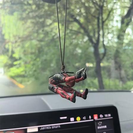 Deadpool Cartoon Car Rearview Spegel Pendant Läs En Bok Suk Lysning G