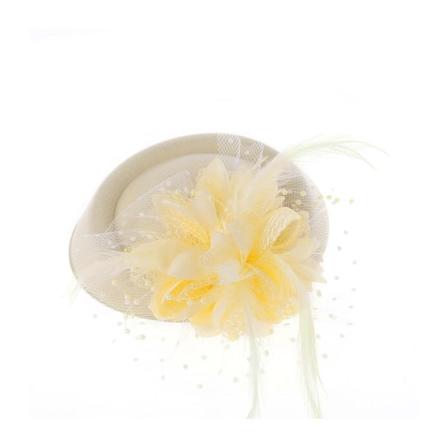 Hårtilbehør Mote Sexy Dame Fascinator Cocktail Te-selskap Hodeplagg Bryllup Kirke Hodeplagg Med Slør Blomst Fjær Beige