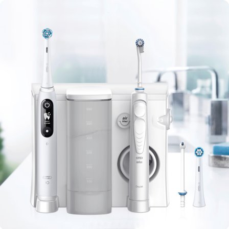 Oral-B Pakke OxyJet Mundskyller + iO6 Elektrisk Tandbørste