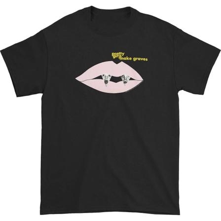 Pretty Girls Make Graves Fang Face T-shirt L