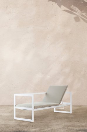 Jotex - Solseng/utesofa - Rygg Høyre Hvit/greige pute - ALASSIO - Kjøp Solstoler & solsenger hos Jotex