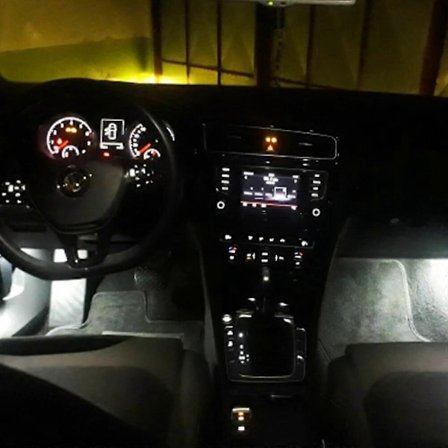 2x LED-belysning for fotbrønn i bil for Skoda Rapid Superb Hvit Blå Rød Bagasjerom Lys-WELLNGS