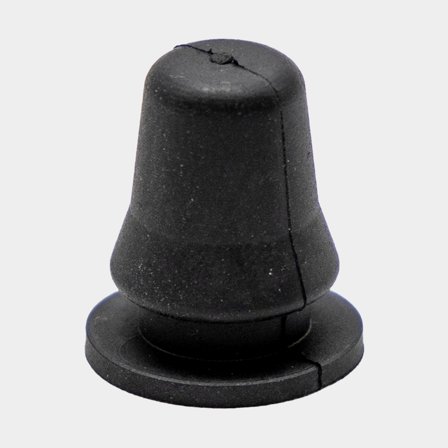 Gummiplugg i svart gummi för motorkåpa till Volvo Penta KAD32, KAD42, KAD43, KAD44, KAD300, håller remskyddskåpan på plats