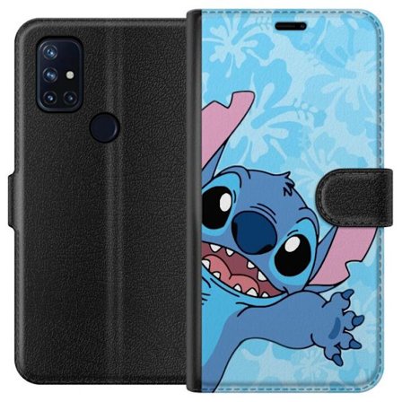 Kompatibelt Lommeboketui til OnePlus Nord N10 5G Leken illustrasjon av Stitch som strekker seg mot kameraet på lyseblå blomstret bakgrunn