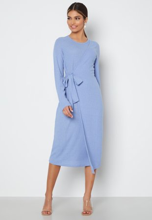 Happy Holly Karina fine knitted dress Dusty blue Klær