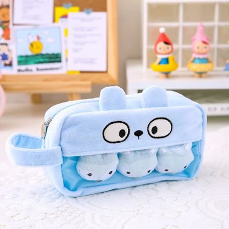 Plys penalhus med fluffy nåle tilbehør stor kapacitet japansk æstetisk fluffy penholder kontortaske