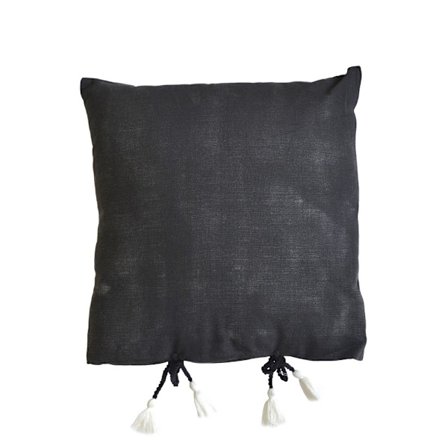 Musta puuvillainen sisustustyyny 45x45cm