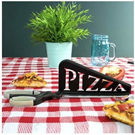 Pizzasax med livsmedelsgodkänt blad i rostfritt stål och pizzaskärare i plast.