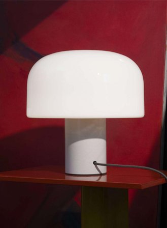 Bellhop bordlampe - opal/hvit