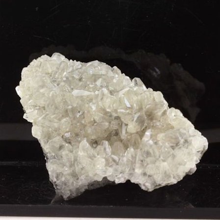 Kivet ja mineraalit. Kalsiitti. 675,95 senttiä. Anduze, Gard, Occitanie, Ranska.