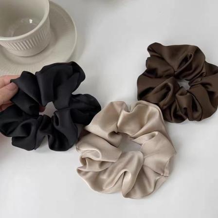 Store Silke Scrunchies til Kvinder, Bedre end Satin, Silkeblød Scrunchie til Knold Luksuriøse Hestehaleholdere Elastisk Hårelastik