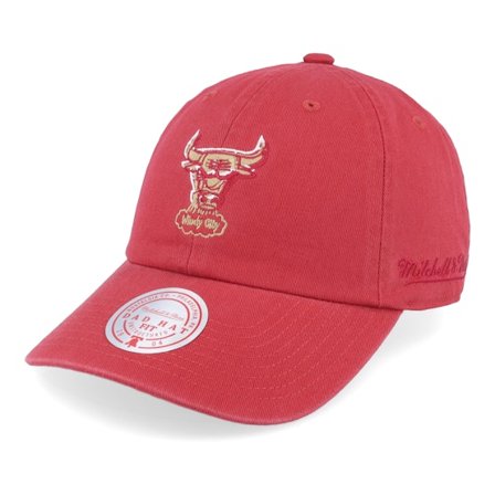 Mitchell & Ness - NBA Rood unconstructed Cap - Chicago Bulls Golden Hour Glaze Red Dad Cap @ Hatstore