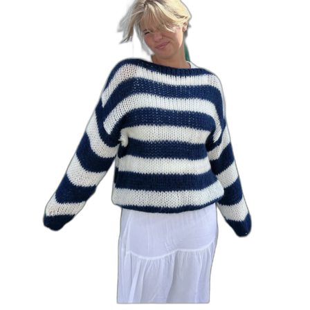 Designbysi stickad tröja