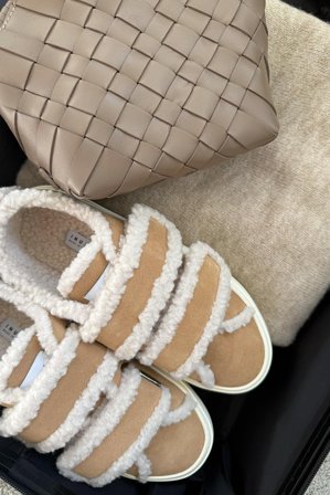 Shearling Low Velcro Beige 41