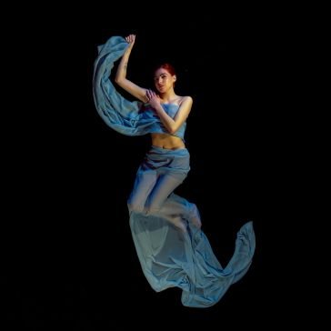 Human human (translucent blood orange sw CARLILE