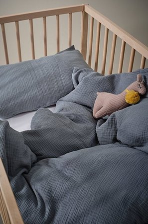 Jotex - Påslakanset i Muslin Spjälsäng Gråblå AMILIA - Köp Barnpåslakan & örngott hos Jotex