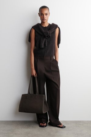 COS Women's Gallery Tote Bag - Suede in Brown