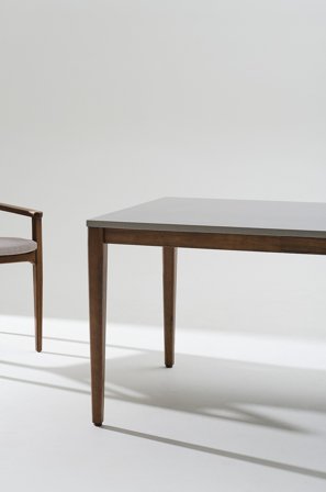 Jotex - 100x220 Cm Spisebord Teak/Fiberstone - EWARTON - Kjøp Spisebord til uterommet hos Jotex