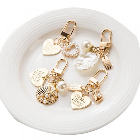 4 st nyckelringar - Berlock till AirPods, handväska, tote, plånbok, rygg