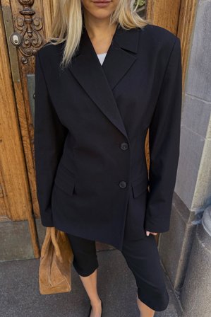 NA-KD Blazer With Fitted Waist - Skræddersyet blazer - Sort - EU 44