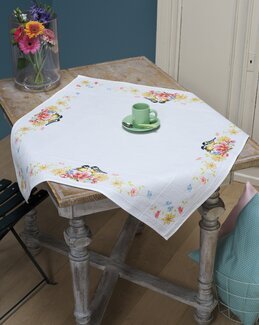 Dug Forårsblomster med eller uden garn - Med garn - Vervaco