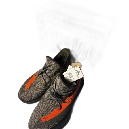 Adidas Yeezy Boost 350 V2 med orange detalj