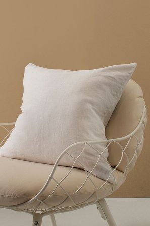 Himla - Tyynynpäällinen Sunshine - Valkoinen - Koristetyynyt & tyynynpäälliset - 60X60 - - Homeroom