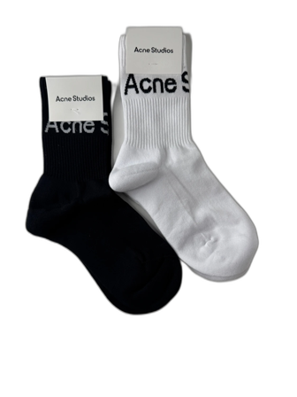 Svarta och vita Acne Studios strumpor