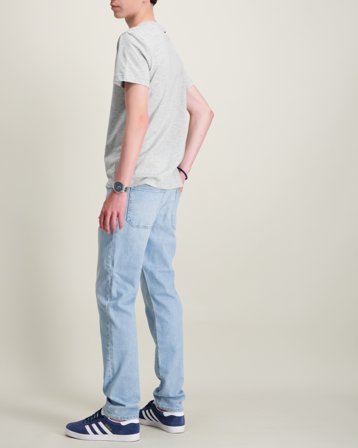 Tommy Hilfiger MODERN STRAIGHT BLEACH DENIM Blå Jeans Dreng - Kids Brand Store