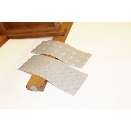 Filttassar 20 mm 44/fp - Lyreco - Skolmöbler och inredning - Ljudabsorbenter - Möbeltassar