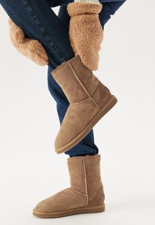 Shepherd Linda Sheepskin Boots Chestnut Sko