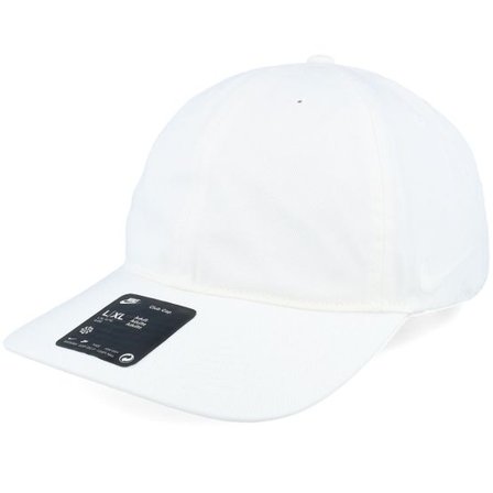 Nike - Vit unconstructed Keps - Club Flatbill Swoosh Unstructured Sail/Sail Dad Cap @ Hatstore