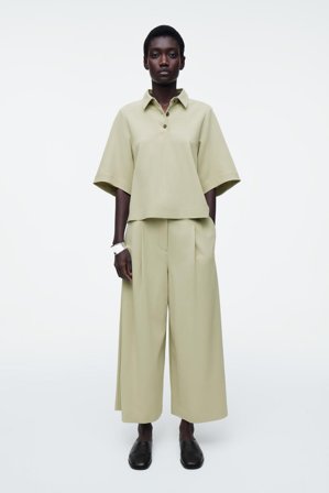 COS Women's Polo Squadrata in Verde