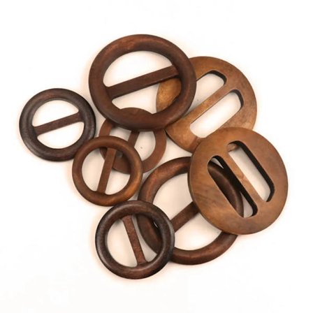 Mix Size Round Shape Garniture Handmade Wooden Crafts Belt Buckle Ring Wood Clothes Accessories Sewing Children DIY 50-75mm 1pc