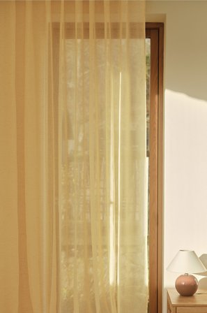 Jotex - Gardin Med Lintekstur 1-lengde Ekstra Bred Smørgul - LIZZIE - Kjøp Lingardiner hos Jotex