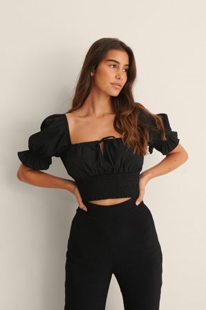 Handpicked x NA-KD - Topp Med Puffermer Og Smock-Liv - Puff Ermet Topper - Svart - EU 38