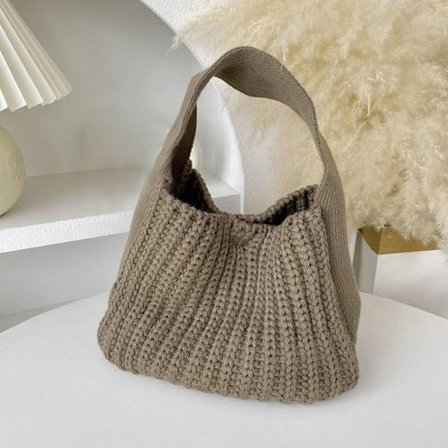 Stickad handväska Knot handledsväska BRUN - stock