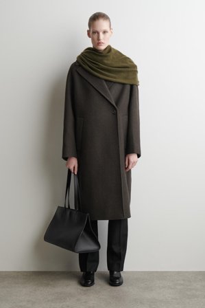 COS Men's Cashmere Scarf in Green