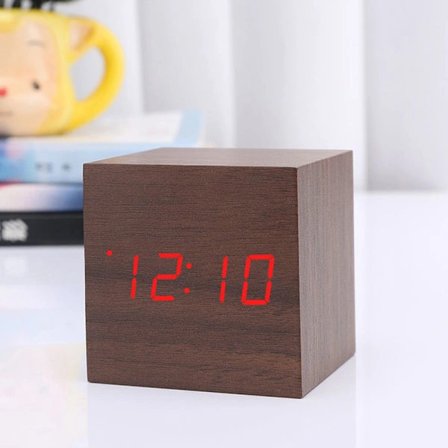 Väckarklocka LED Trä Klocka Bord Röststyrning Digital BRUN Brun