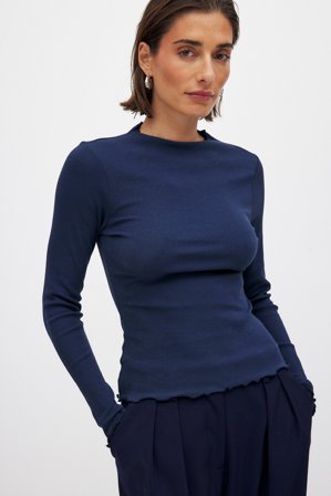 NA-KD Ribbstickad långärmad topp med babylock - Långärmade t-shirts - Marinblå - XS
