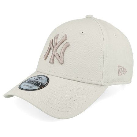 New Era - MLB Zwart adjustable Cap - New York Yankees League Essential 9FORTY Light Beige Adjustable @ Hatstore