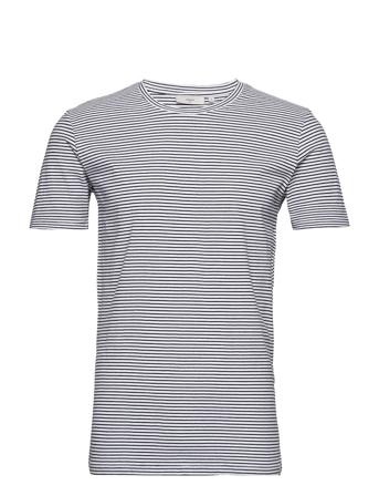 Luka T-shirts Short-sleeved Vit Minimum