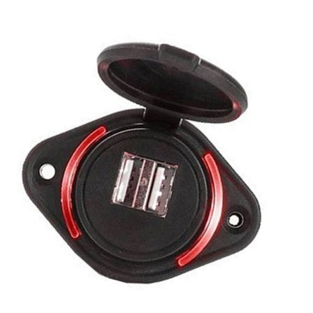 Nopea 3.1A kaksoisporttinen autovirtasovitin 12-24V auto- ja merisovelluksiin