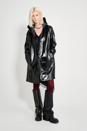 Mosebacke Opal Raincoat Black
