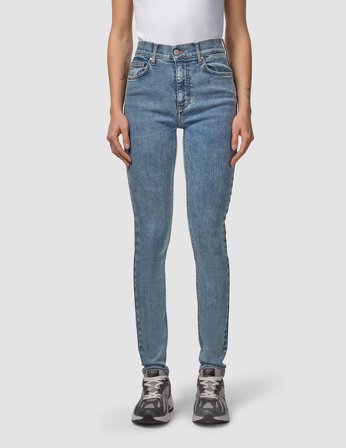 Shaping New Tomorrow - Dame - Sculpt Jeans Slim - Snow Blue Wash - Størrelse 26/34