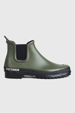 Chelsea Rainwalker Black