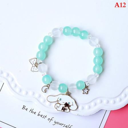 N Version Av Det Nya Färgglada Lila Armbandet I Kalcedonkristall