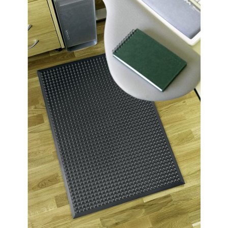 MATTING Matta Yoga 51x66cm grå - Lyreco - Kontorsmöbler och inredning - Arbetsplatsmattor och ståmattor - Arbetsplats-och ståmattor